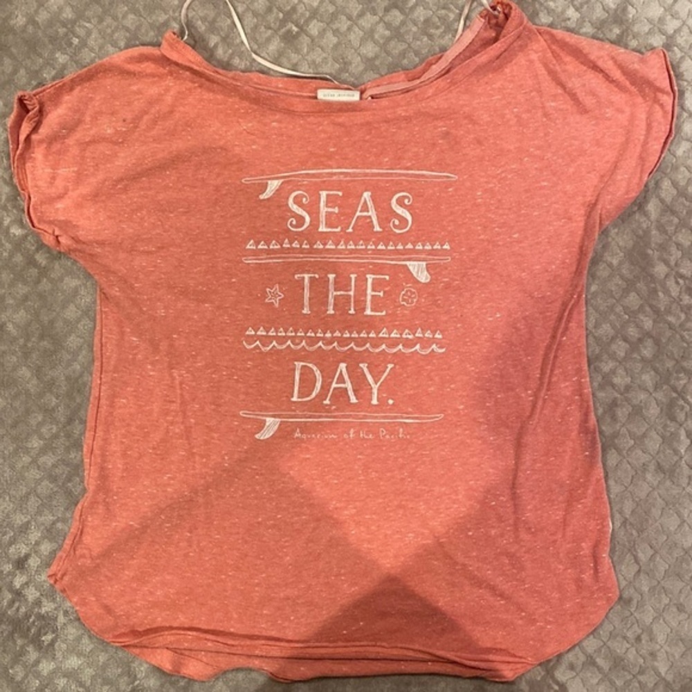 Women’s Short Sleeve Top